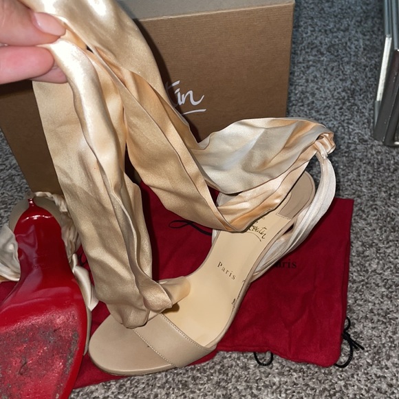 Ankle tie Christian Louboutins - Picture 3 of 4